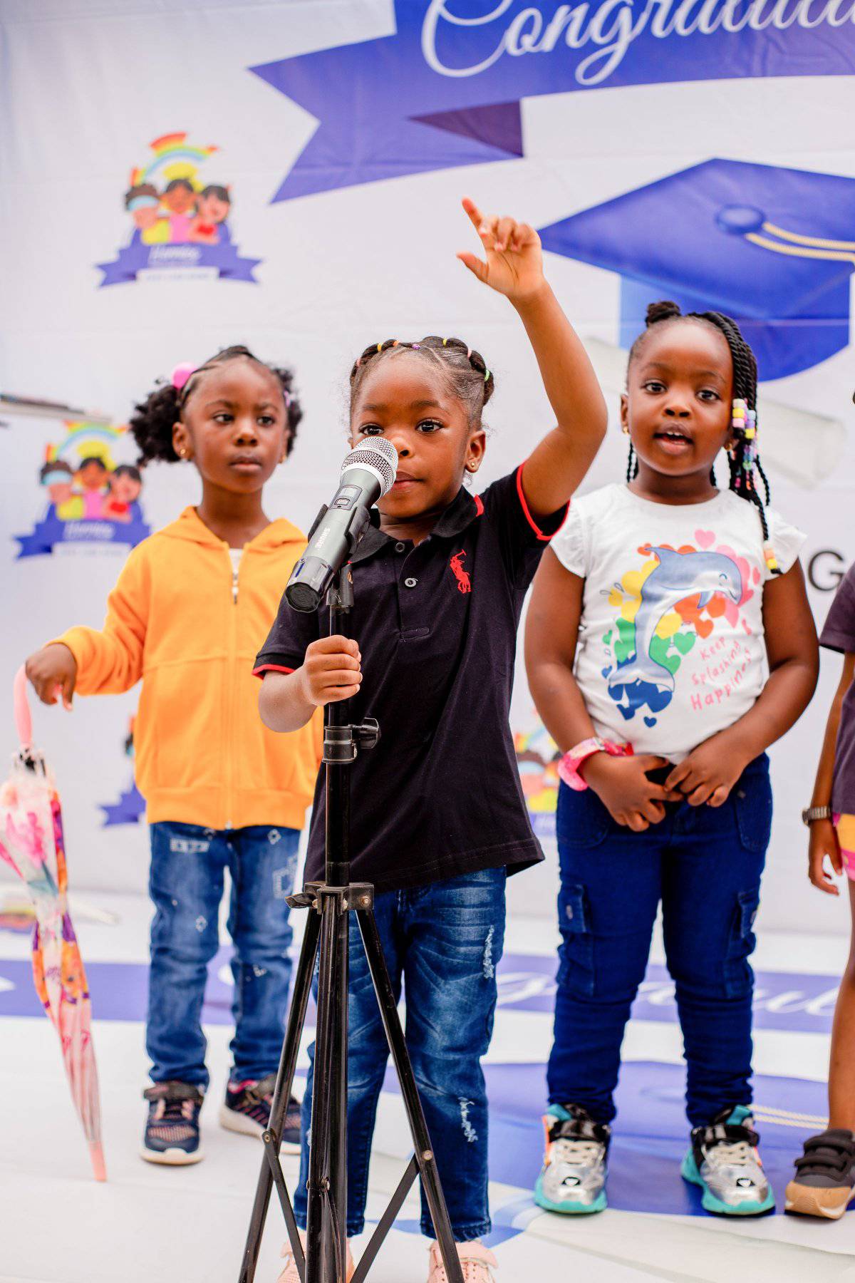 Children learning at Hannies